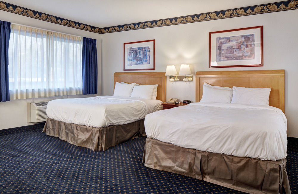 Greentree Hotel 3*