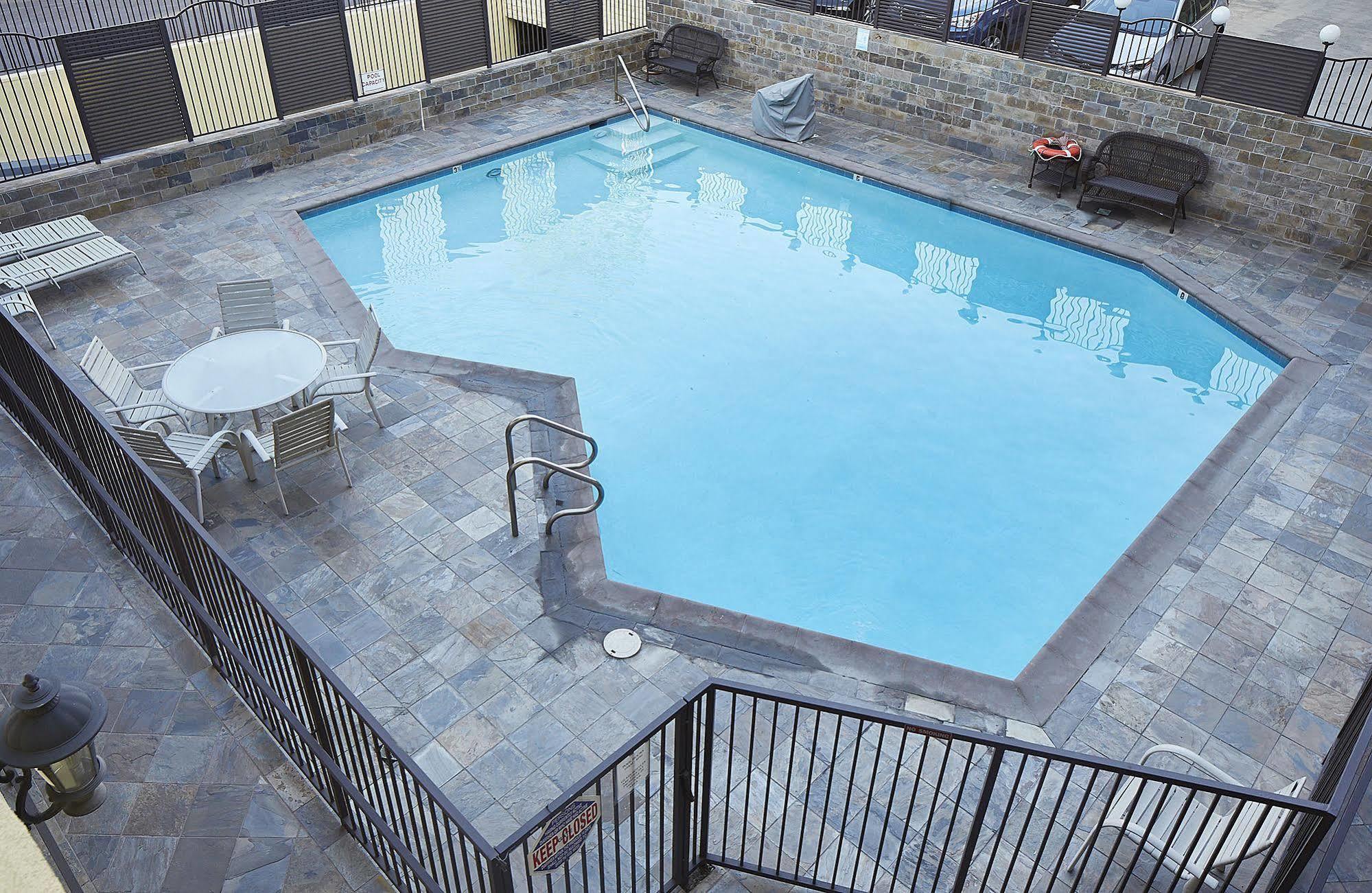 Greentree 3* Pasadena